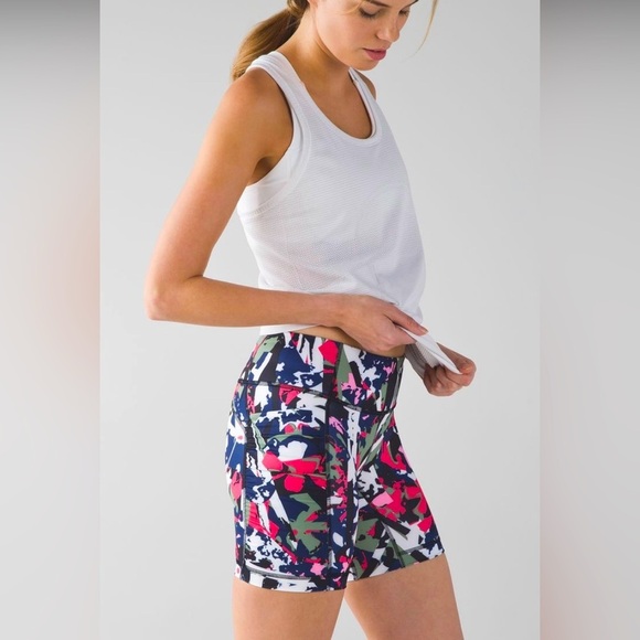 Lululemon Pop Cut Boom Juice Multi  - Mid Rise Stretch Speed Track Short… - Picture 8 of 11
